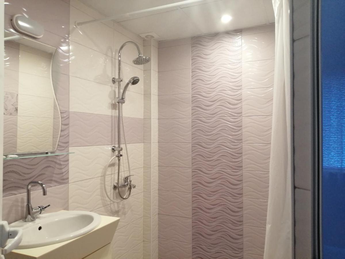 Primorski Briz Guest House Primorsko Ngoại thất bức ảnh